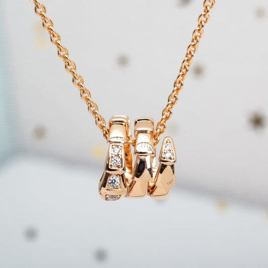 Pomuse SERPENTI PINK GOLD NECKLACE DIAMOND
