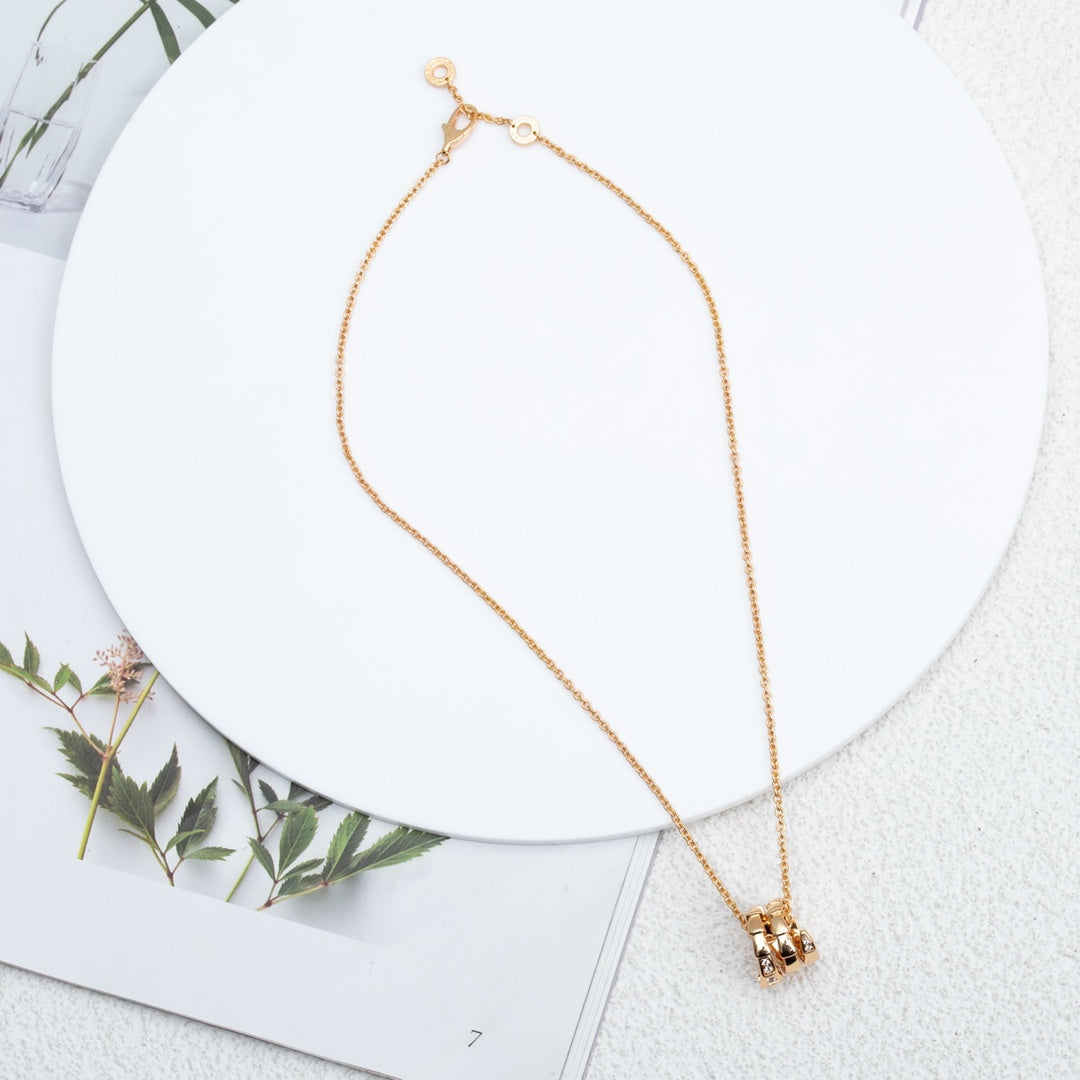 Pomuse SERPENTI PINK GOLD NECKLACE DIAMOND