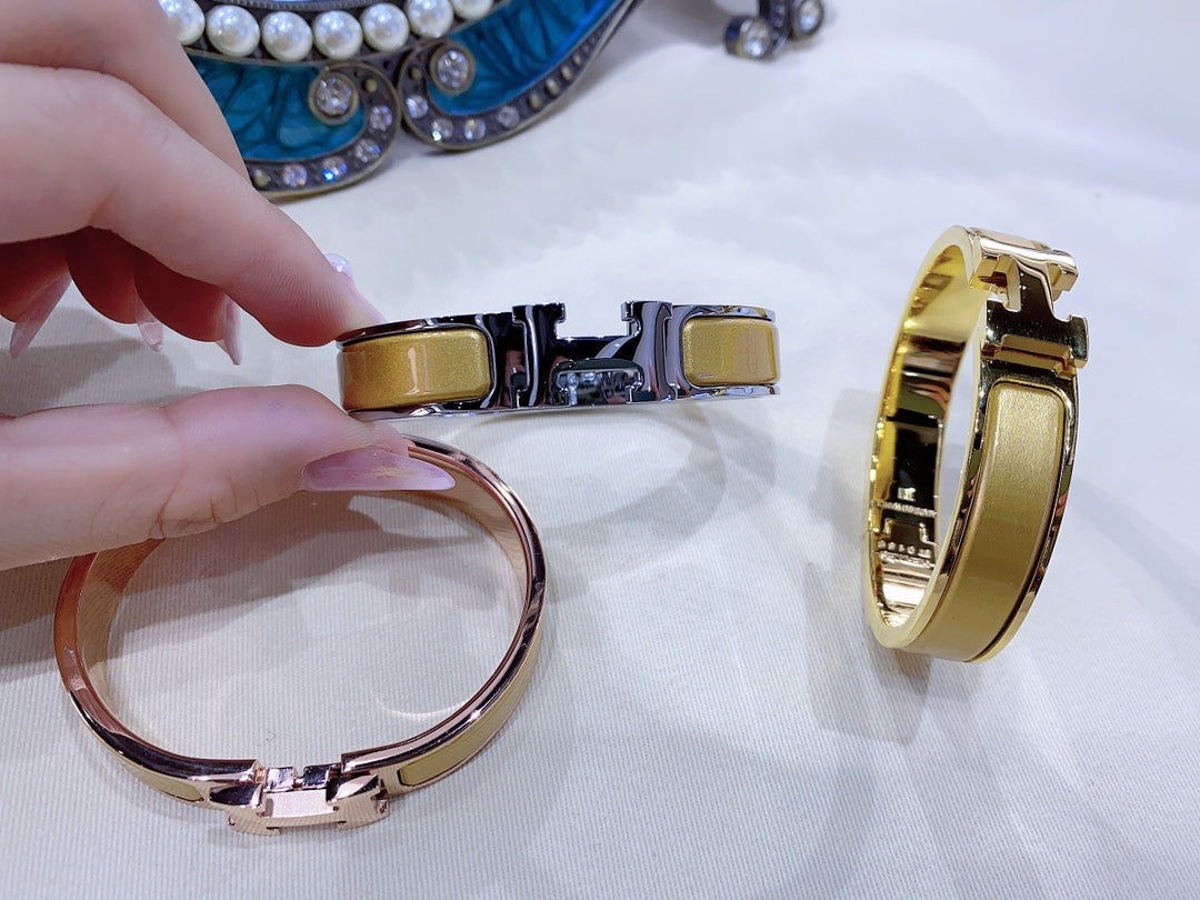 Pomuse H CHAMPAGNE BRACELET
