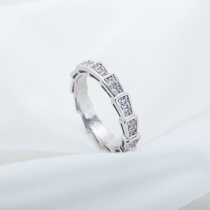 Pomuse SERPENTI RING SILVER DIAMOND PAVED 3MM