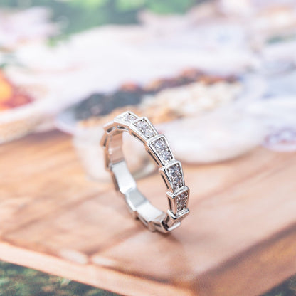 Pomuse SERPENTI RING SILVER DIAMOND PAVED 3MM