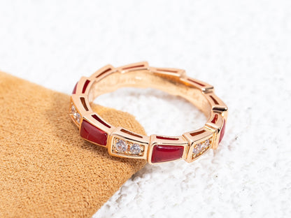 Pomuse SERPENTI RING PINK GOLD CARNELIAN DIAMOND 3MM