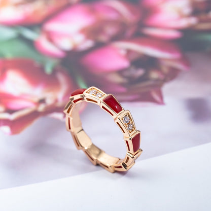 Pomuse SERPENTI RING PINK GOLD CARNELIAN DIAMOND 3MM