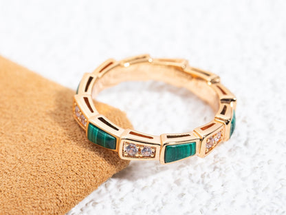 Pomuse SERPENTI RING PINK GOLD MALACHITE DIAMOND 3MM
