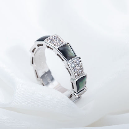 Pomuse SERPENTI RING SILVER DIAMOND BLACK MOP 4MM