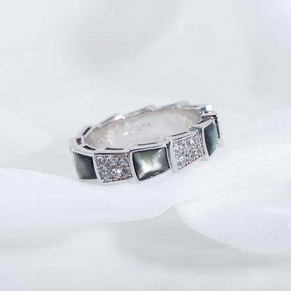Pomuse SERPENTI RING SILVER DIAMOND BLACK MOP 4MM