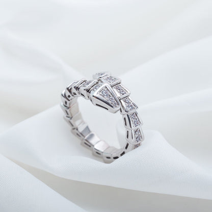 Pomuse SERPENTI RING SILVER DIAMOND PAVED 4MM