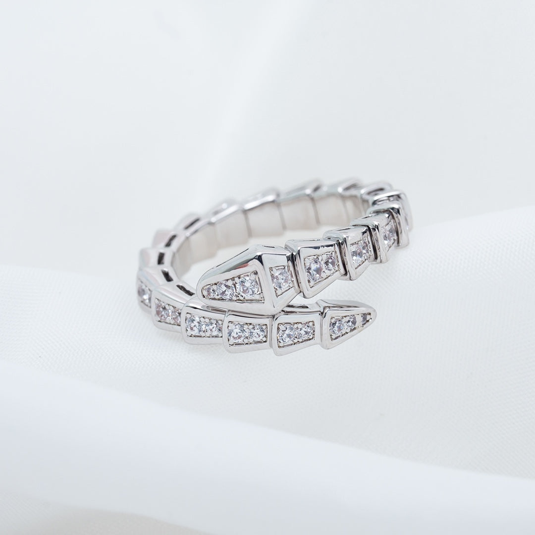 Pomuse SERPENTI RING SILVER DIAMOND PAVED 4MM