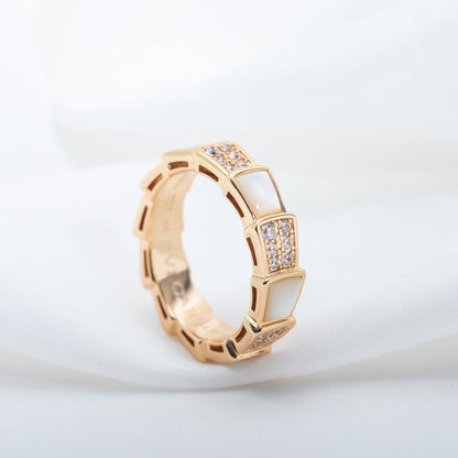 Pomuse SERPENTI RING PINK GOLD MOP DIAMOND PAVED 4MM