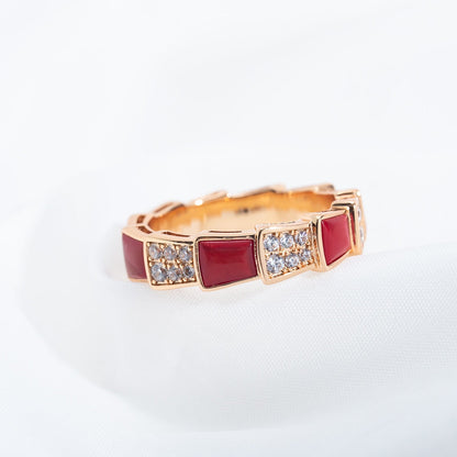 Pomuse SERPENTI RING PINK GOLD CARNELIAN DIAMOND PAVED 4MM