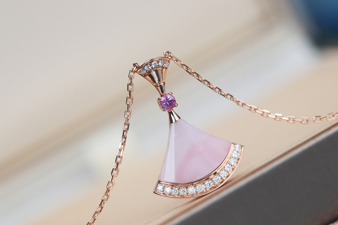Pomuse DREAM NECKLACE PINK MOP DIAMOND