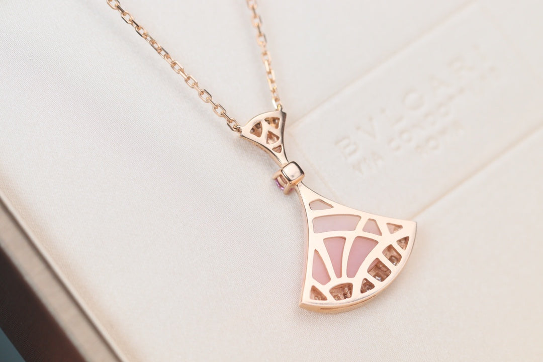 Pomuse DREAM NECKLACE PINK MOP DIAMOND