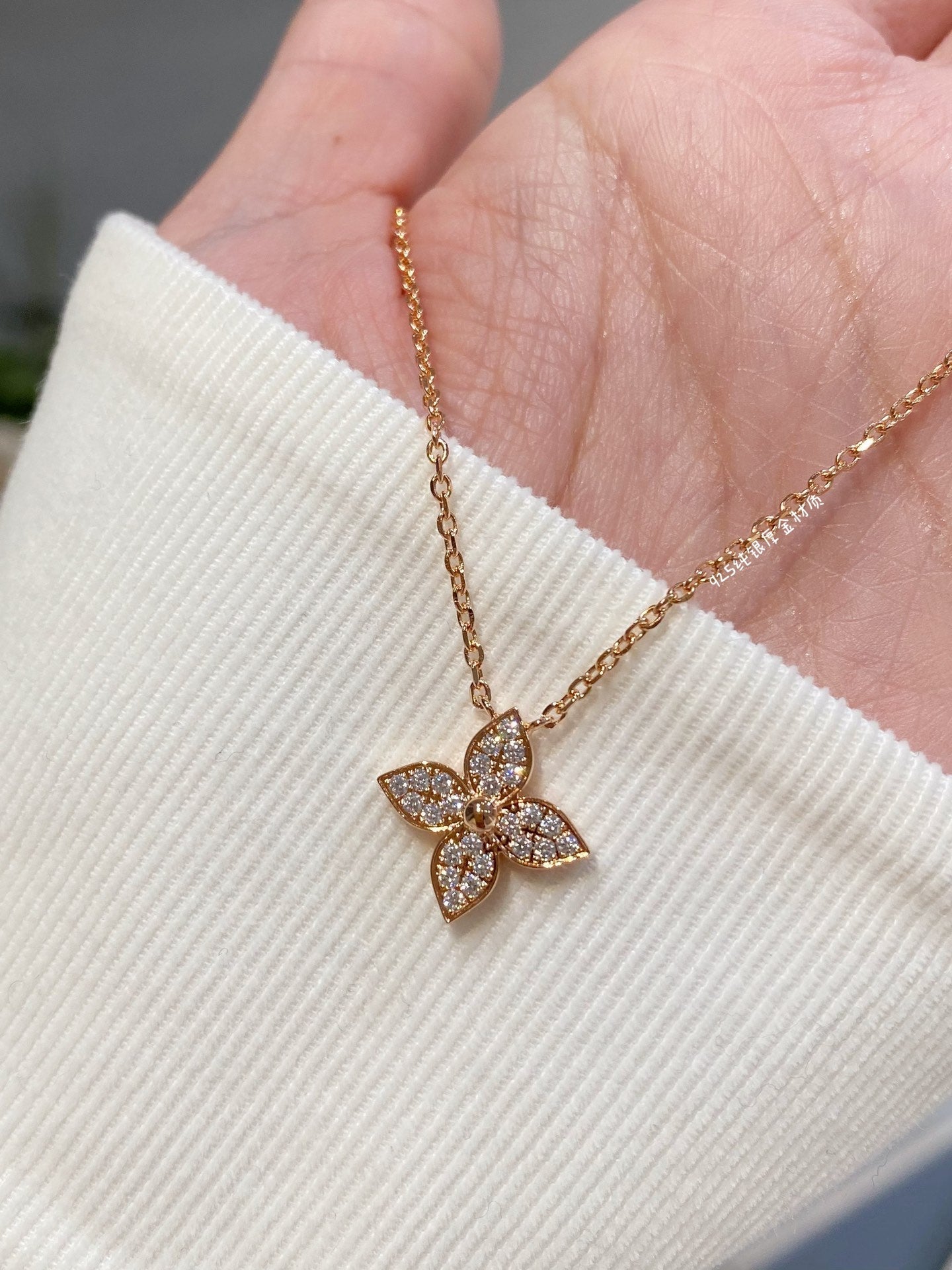 Pomuse STAR DIAMOND NECKALCE