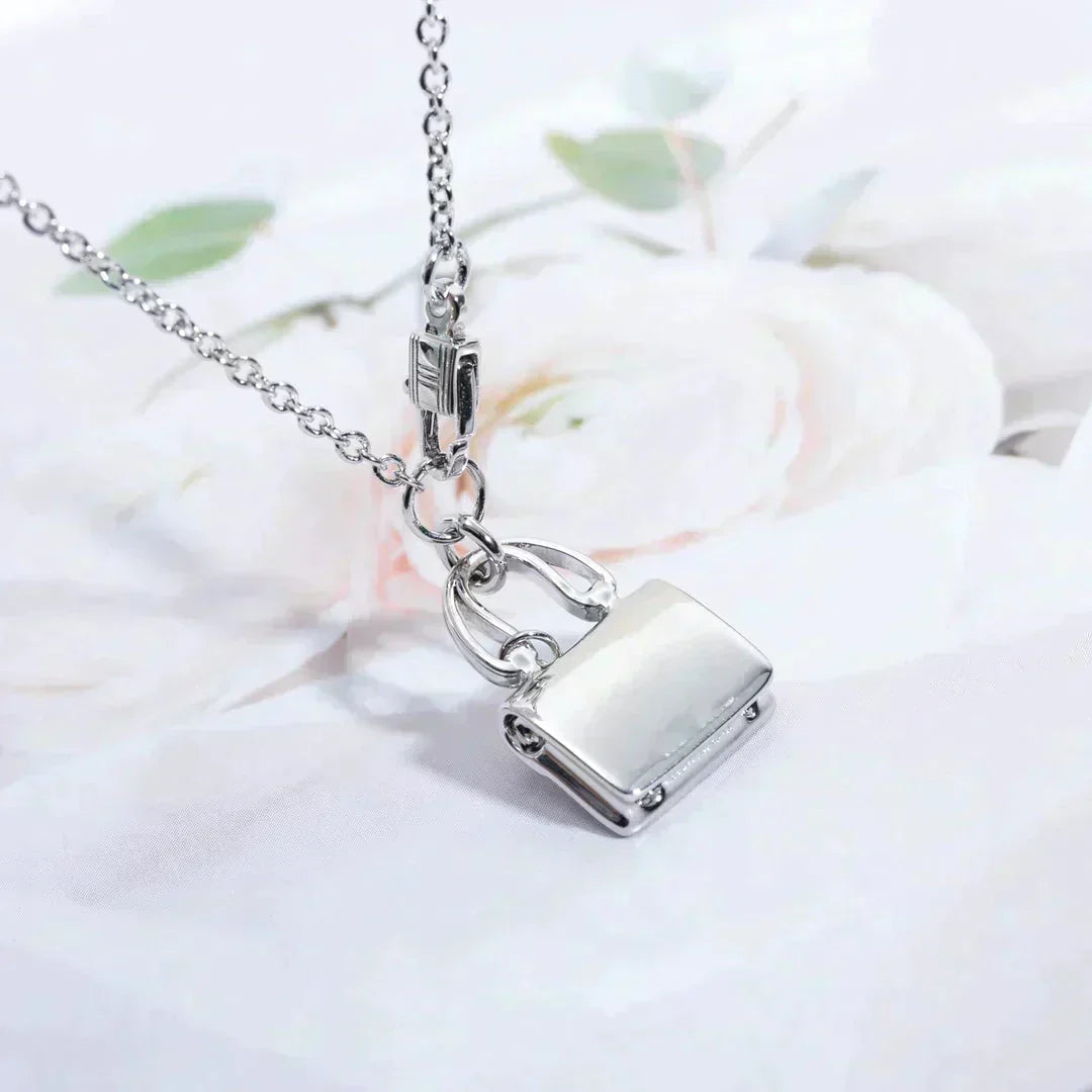 Pomuse AMULETTE PEDANT SILVER NECKLACE