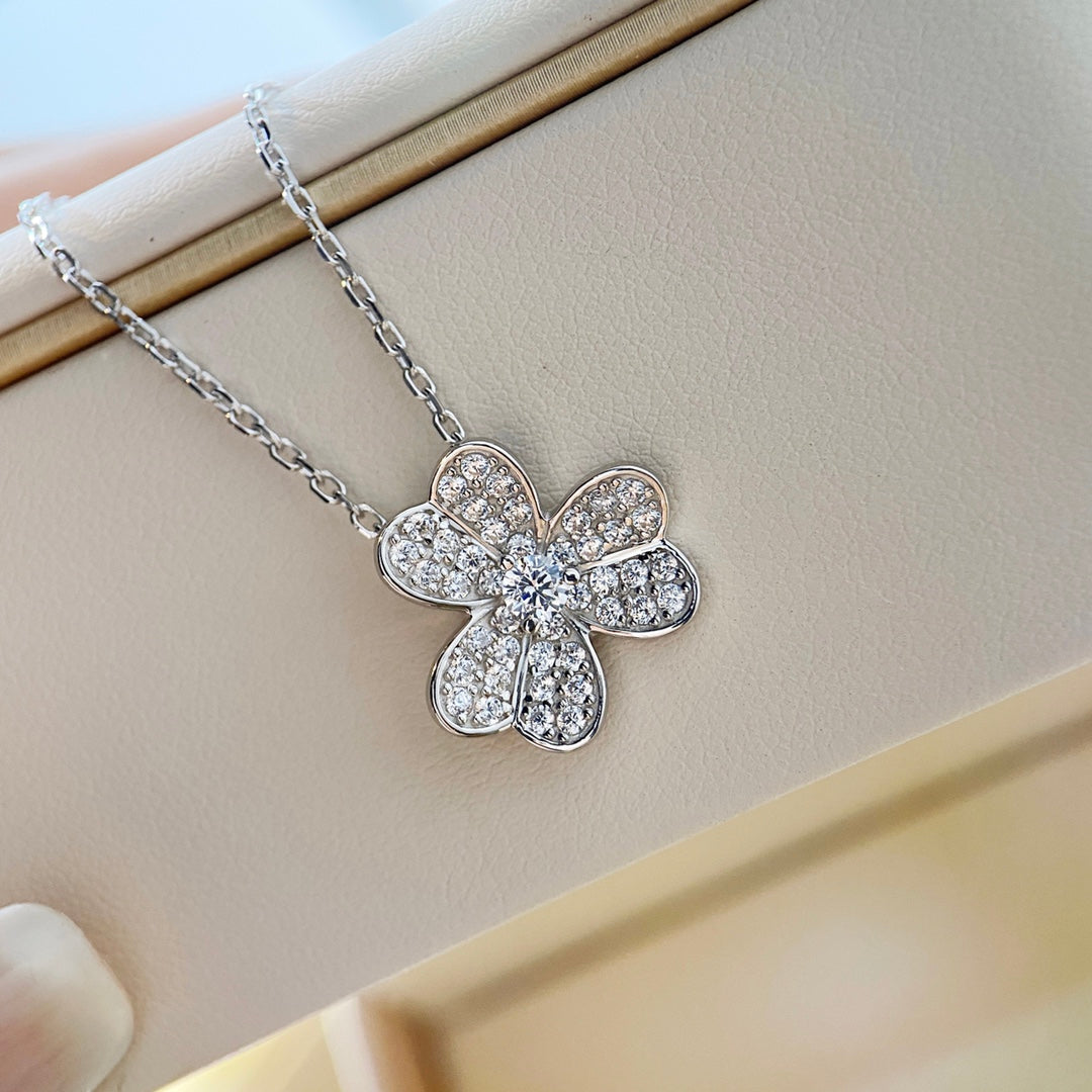 Pomuse FRIVOLE DIAMOND NECKLACE SILVER