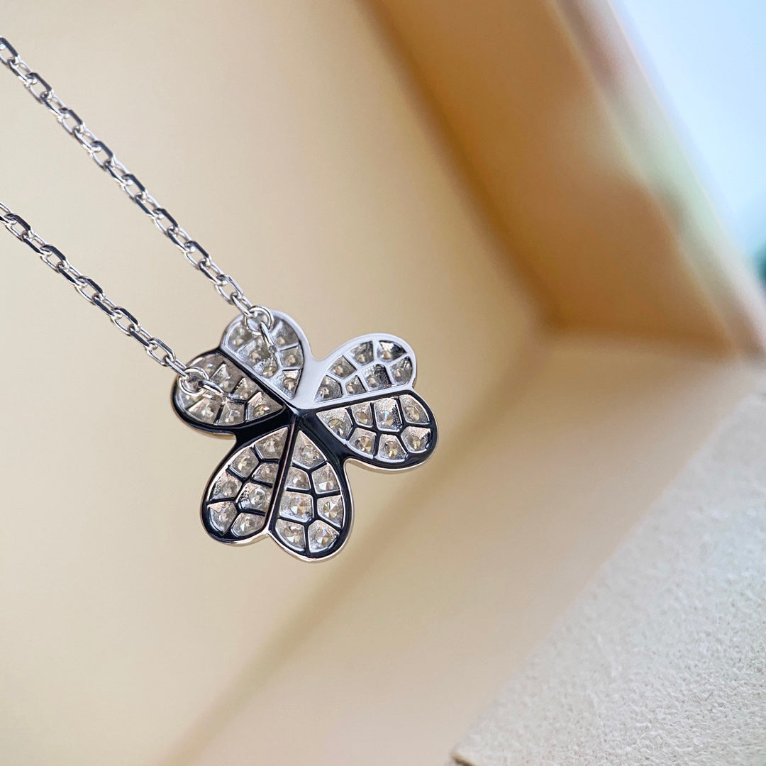 Pomuse FRIVOLE DIAMOND NECKLACE SILVER