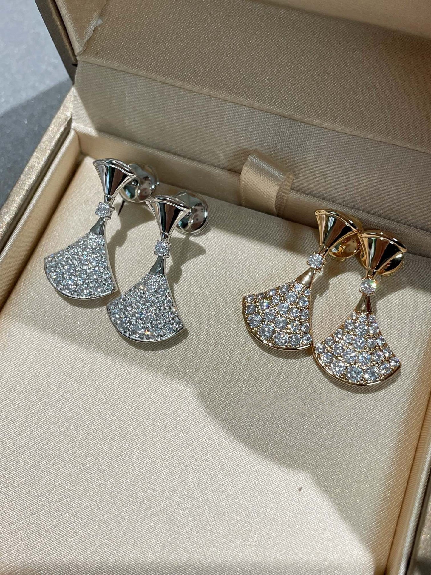 Pomuse DREAM EARRINGS DIAMOND