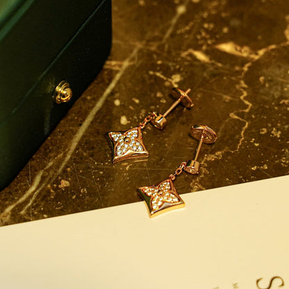 Pomuse STAR DIAMONDS EARRINGS GOLD