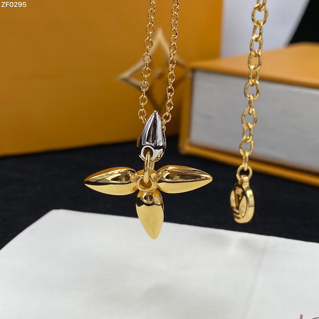 Pomuse LOUISETTE PEDANT GOLD NECKLACE