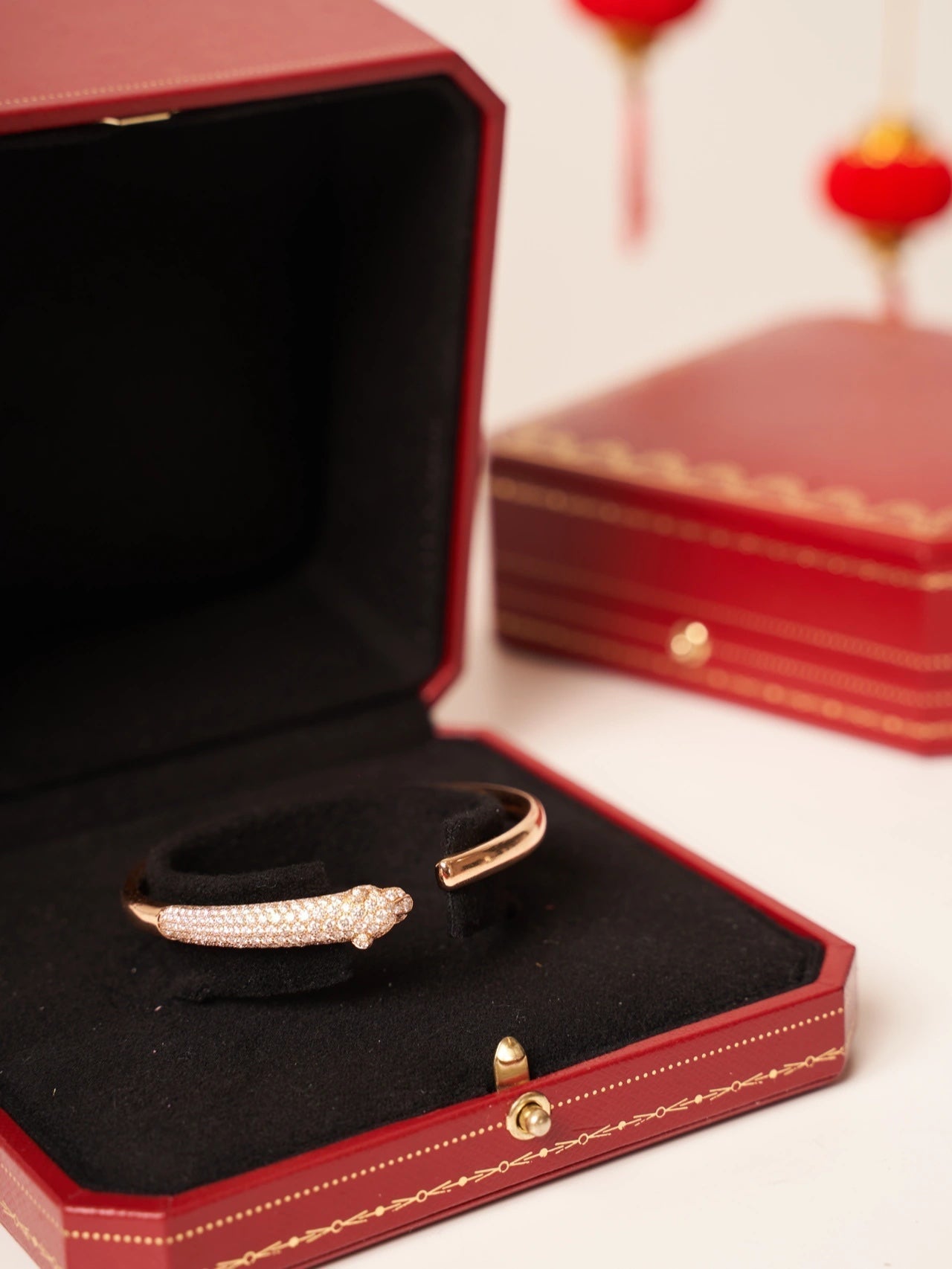 Pomuse PANTHERE ROSE GOLD DIAMOND OPEN BRACELET