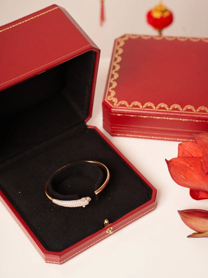 Pomuse PANTHERE ROSE GOLD DIAMOND OPEN BRACELET