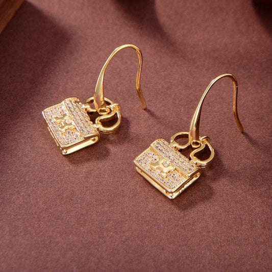 Pomuse KELLY DIAMOND EARRINGS