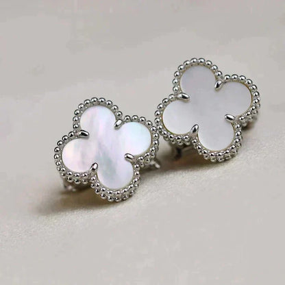 Pomuse CLOVER MEDIUM 1 MOTIFS  WHITE MOP EARRINGS SILVER