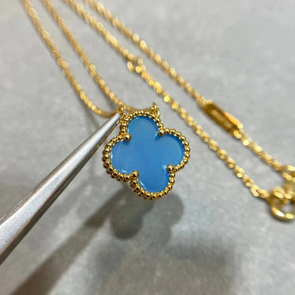 Pomuse CLOVER 15MM BLUE AGATE NECKLACE