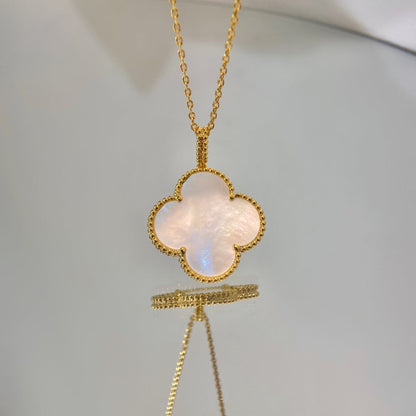 Pomuse CLOVER 25MM MOP LARGE PENDANT NECKLACE