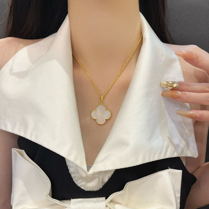Pomuse CLOVER 25MM MOP LARGE PENDANT NECKLACE