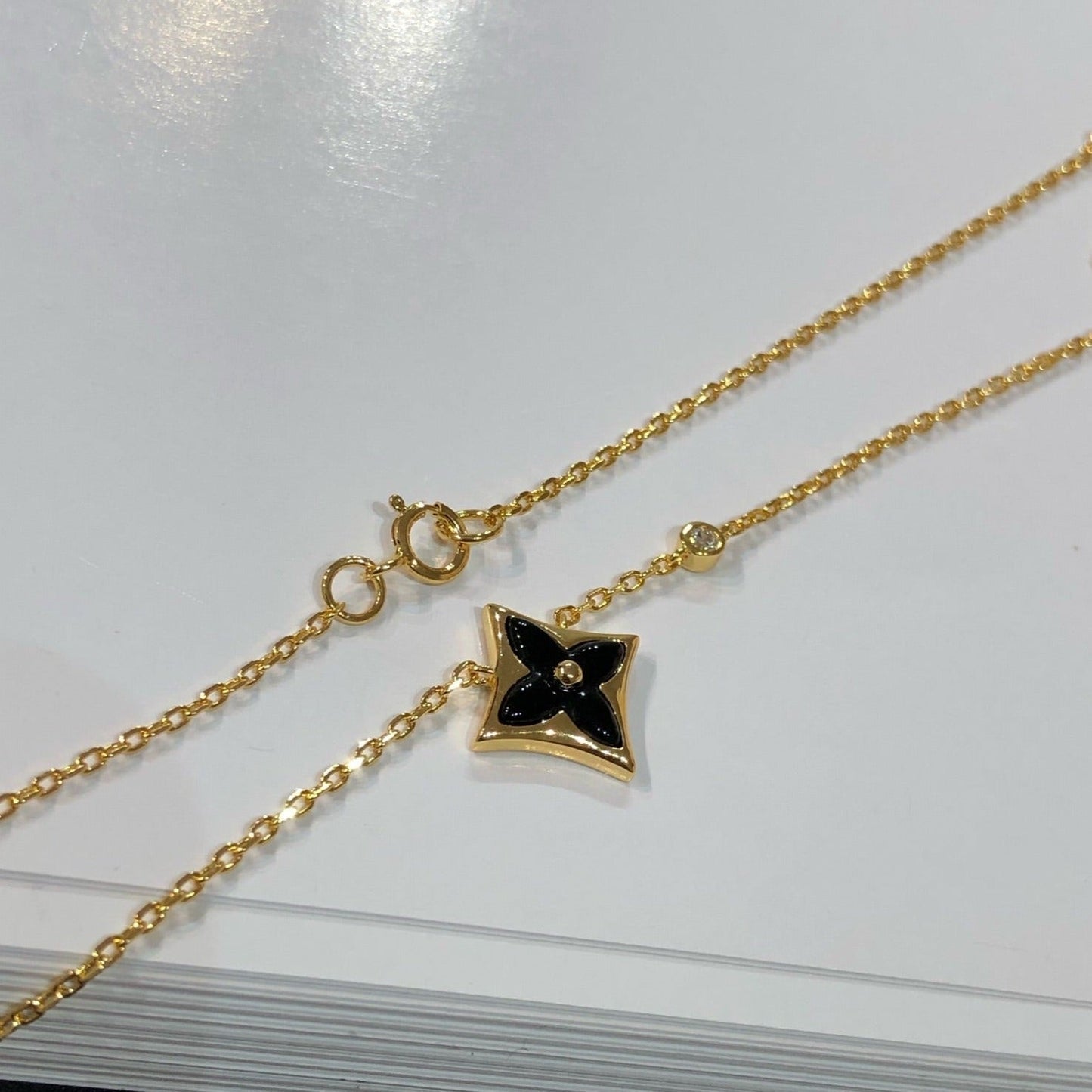 Pomuse STAR BLACK MOP NECKLACE