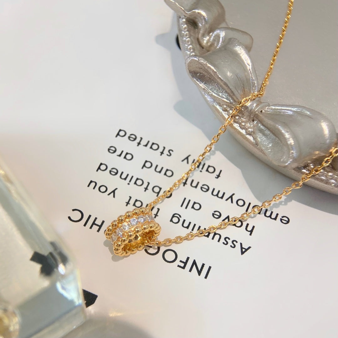 Pomuse PERLEE DIAMOND NECKLACE