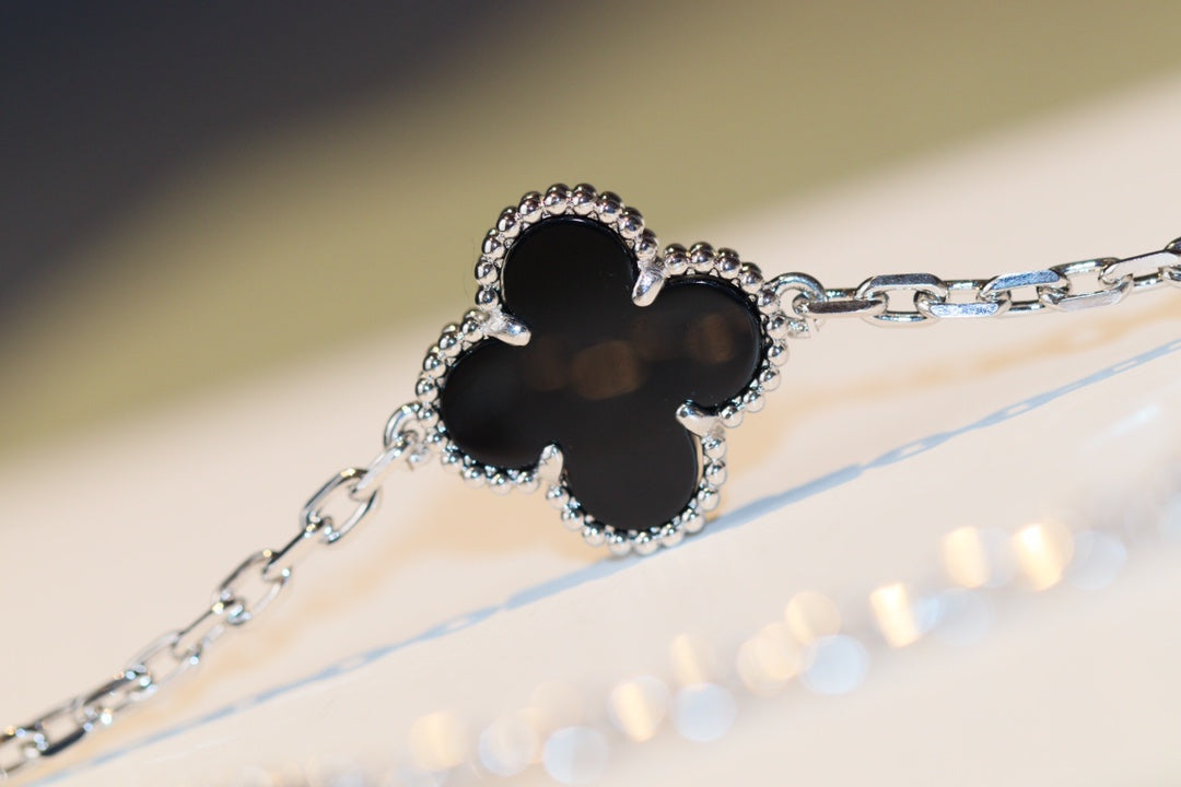 Pomuse CLOVER 20 MOTIFS ONYX DIAMOND SILVER