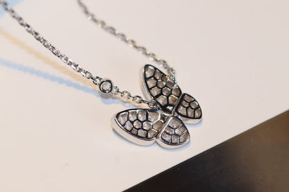 Pomuse BUTTERFLY DIAMOND NECKLACE
