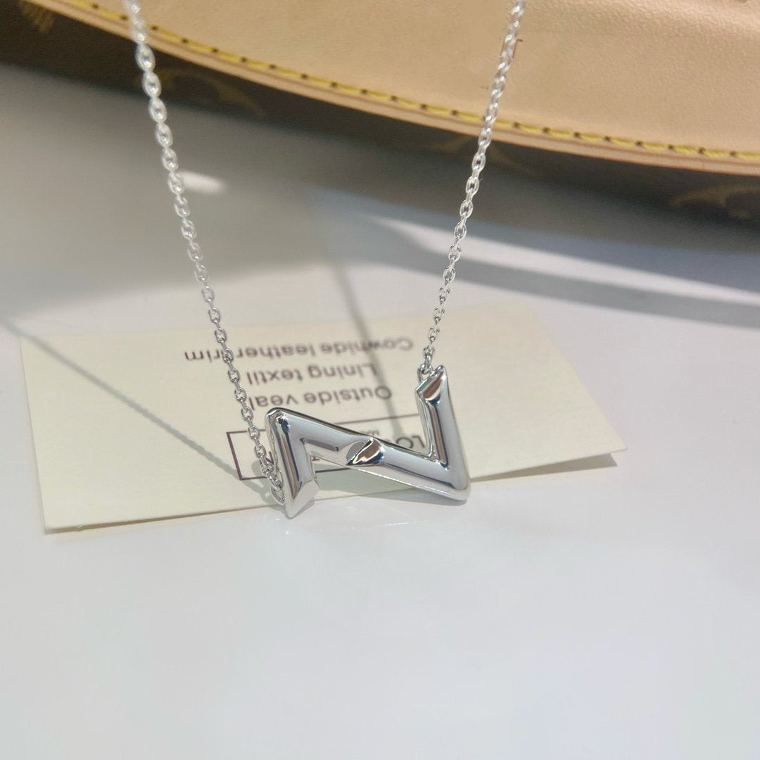 Pomuse VOLTE UPSIDE DOWN NECKLACE