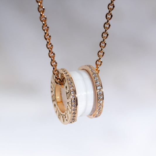 Pomuse ZERO 1 WHITE CERAMIC PINK GOLD DIAMOND NECKLACE