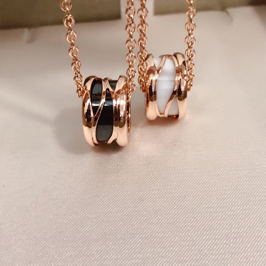 Pomuse ZERO 1 FOUR BAND PINK GOLD CERAMIC NECKLACE