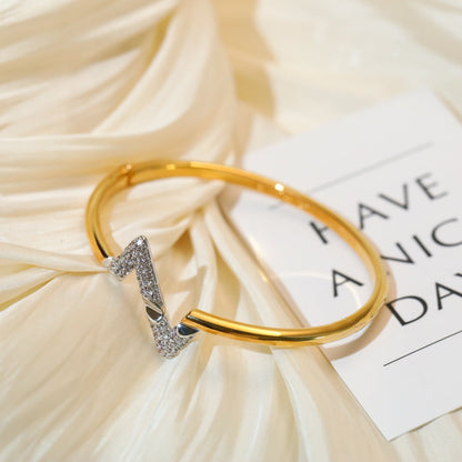 Pomuse VOLTE UPSITE DOWN GOLD DIAMOND BRACELET
