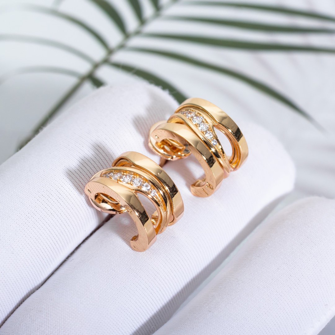 Pomuse ZERO 1 PINK GOLD DIAMONDS EARRINGS