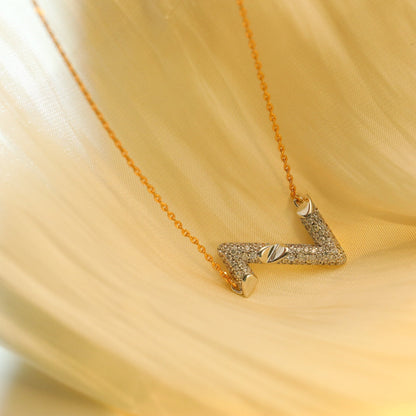 Pomuse VOLT SILVER DIAMOND PEDANT NECKLACE