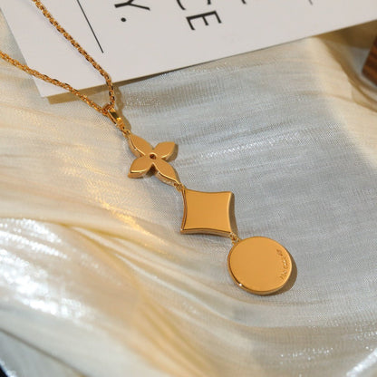 Pomuse STAR AND SUN DIAMOND PINK GOLD NECKLACE