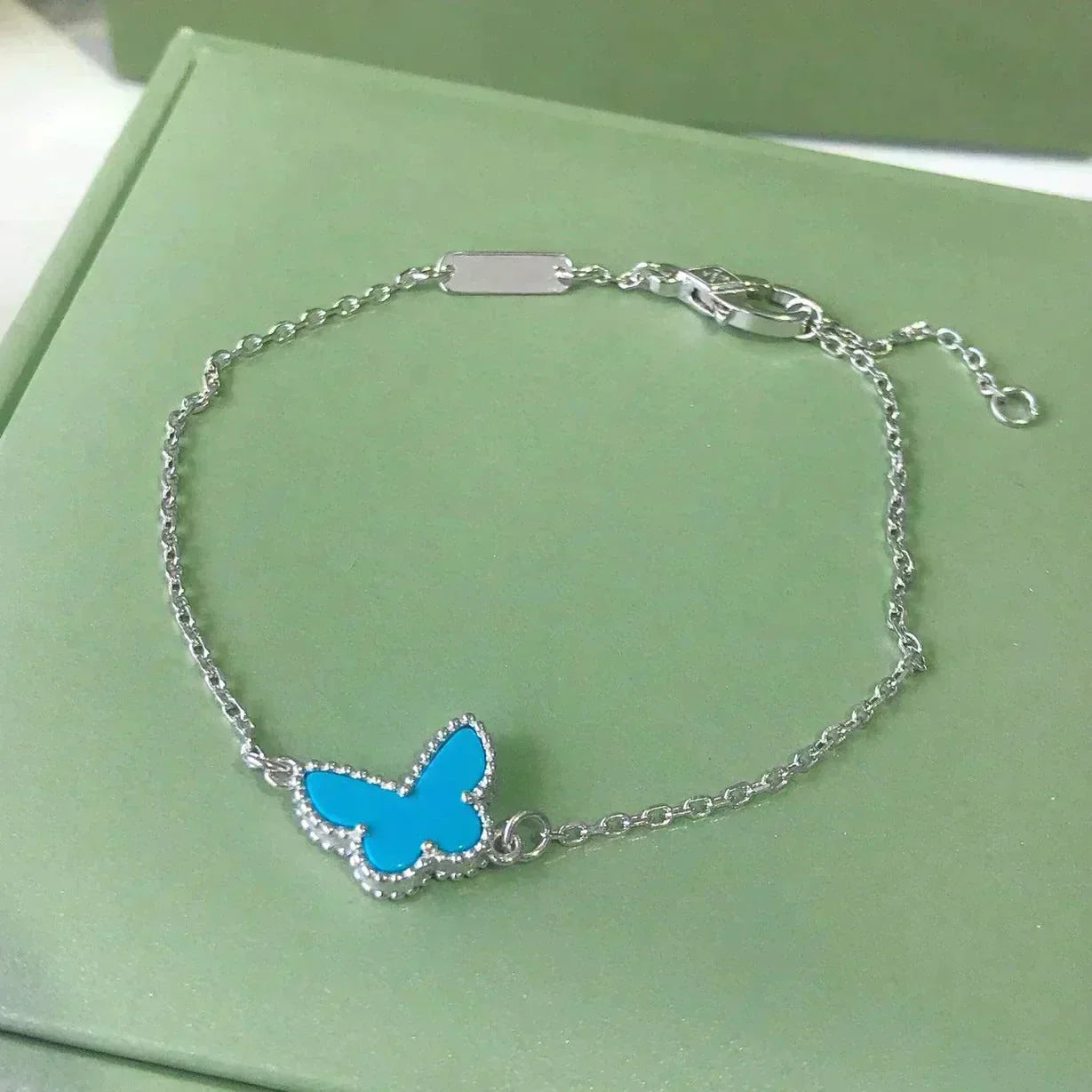 Pomuse BUTTERFLY TURQUOISE BUTTERFLY BRACELET SILVER