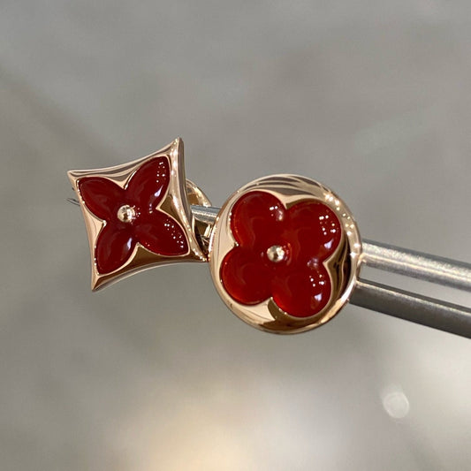 Pomuse STAR AND SUN PINK GOLD CARNELIAN STUD EARRINGS