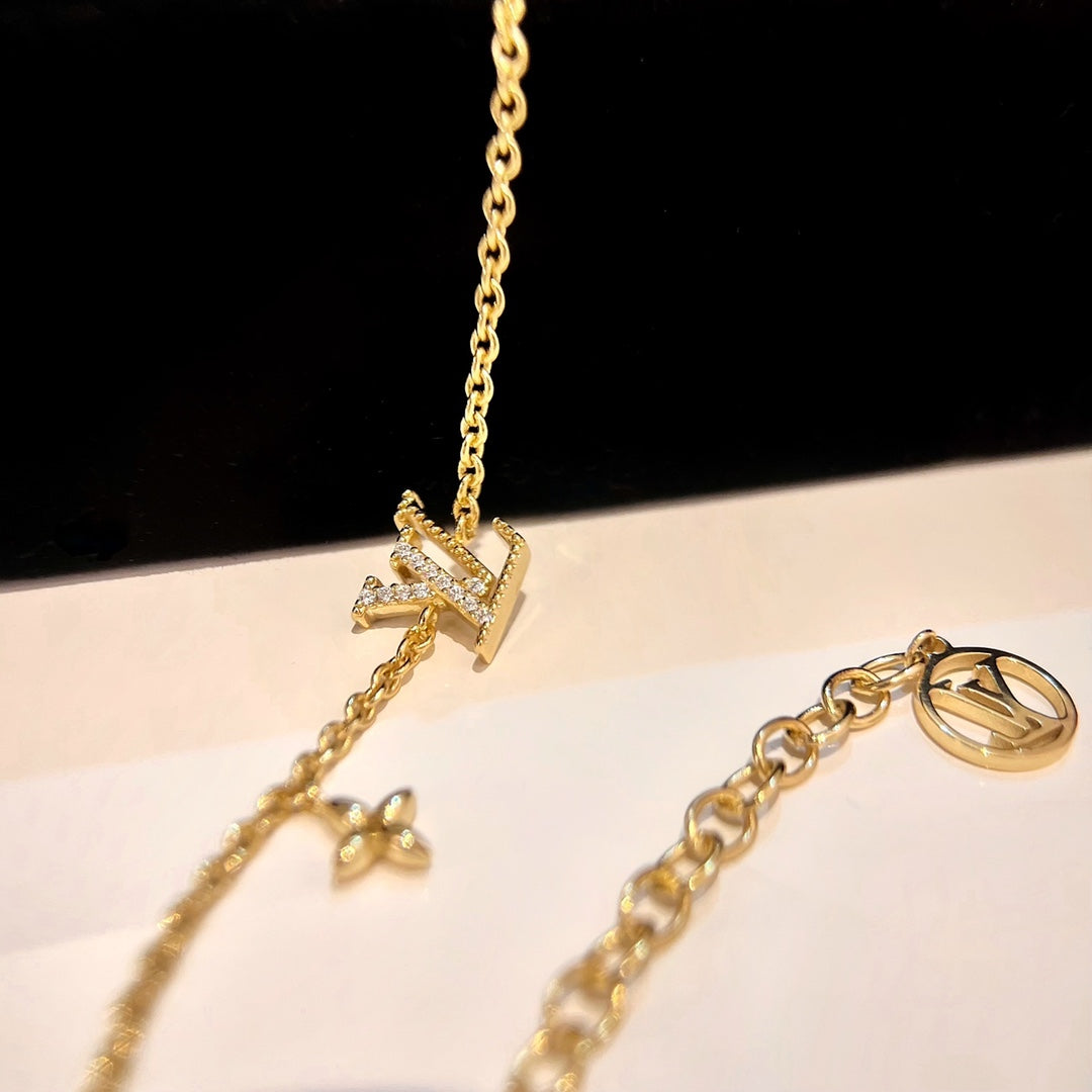 Pomuse LOGO STAR MOTIF GOLD BRACELET