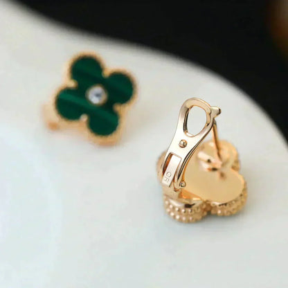 Pomuse CLOVER MEDIUM 1 MOTIFS MALACHITE DIAMOND EARRINGS