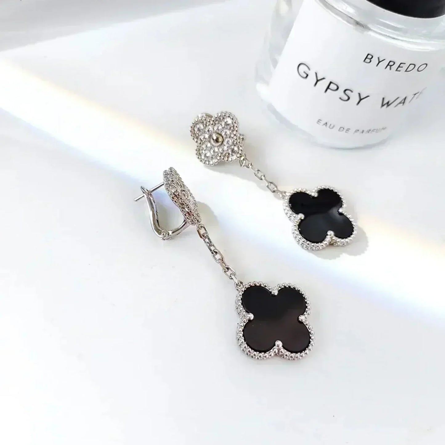 Pomuse CLOVER 2 MOTIFS  DIAMOND ONYX EARRINGS SILVER