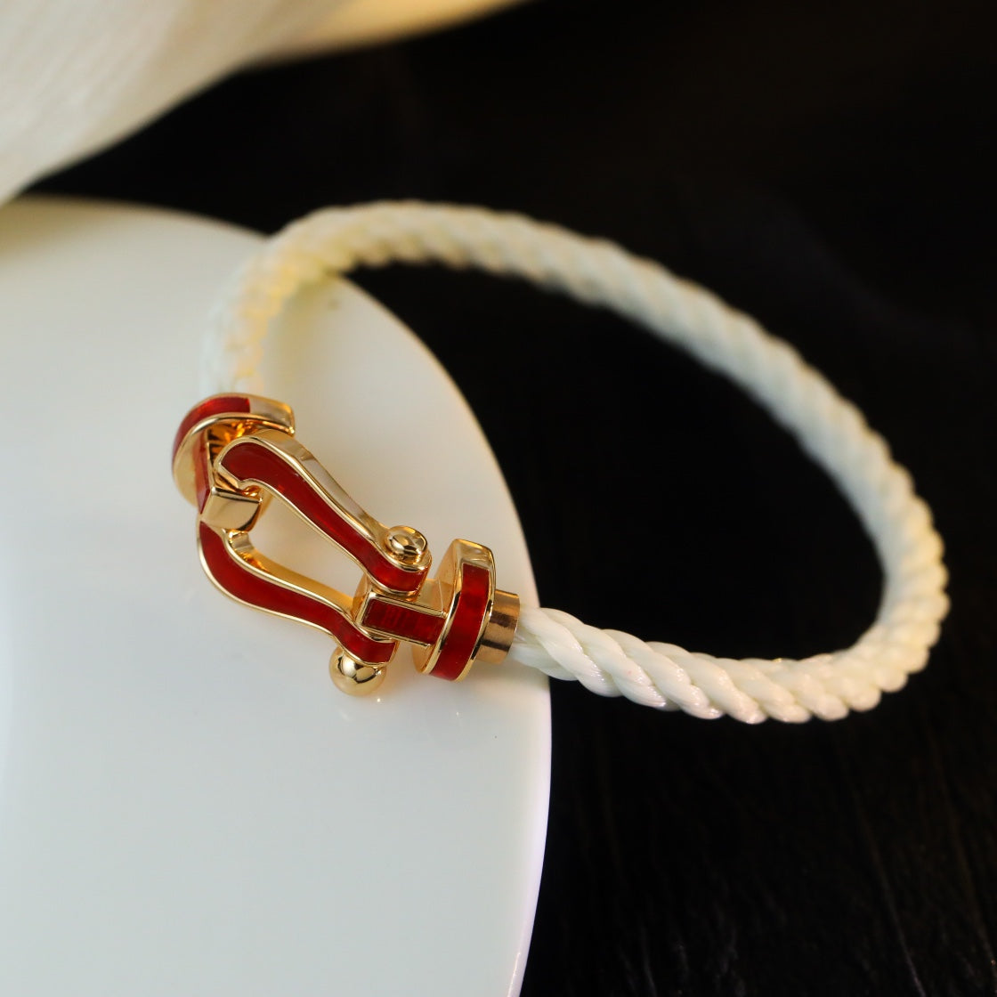 Pomuse FORCE 10 WHITE TEXTILE DIAMOND PAVED
