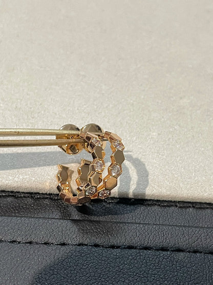 Pomuse Hollow Design Four-Leaf Clover Flower Shape Ring