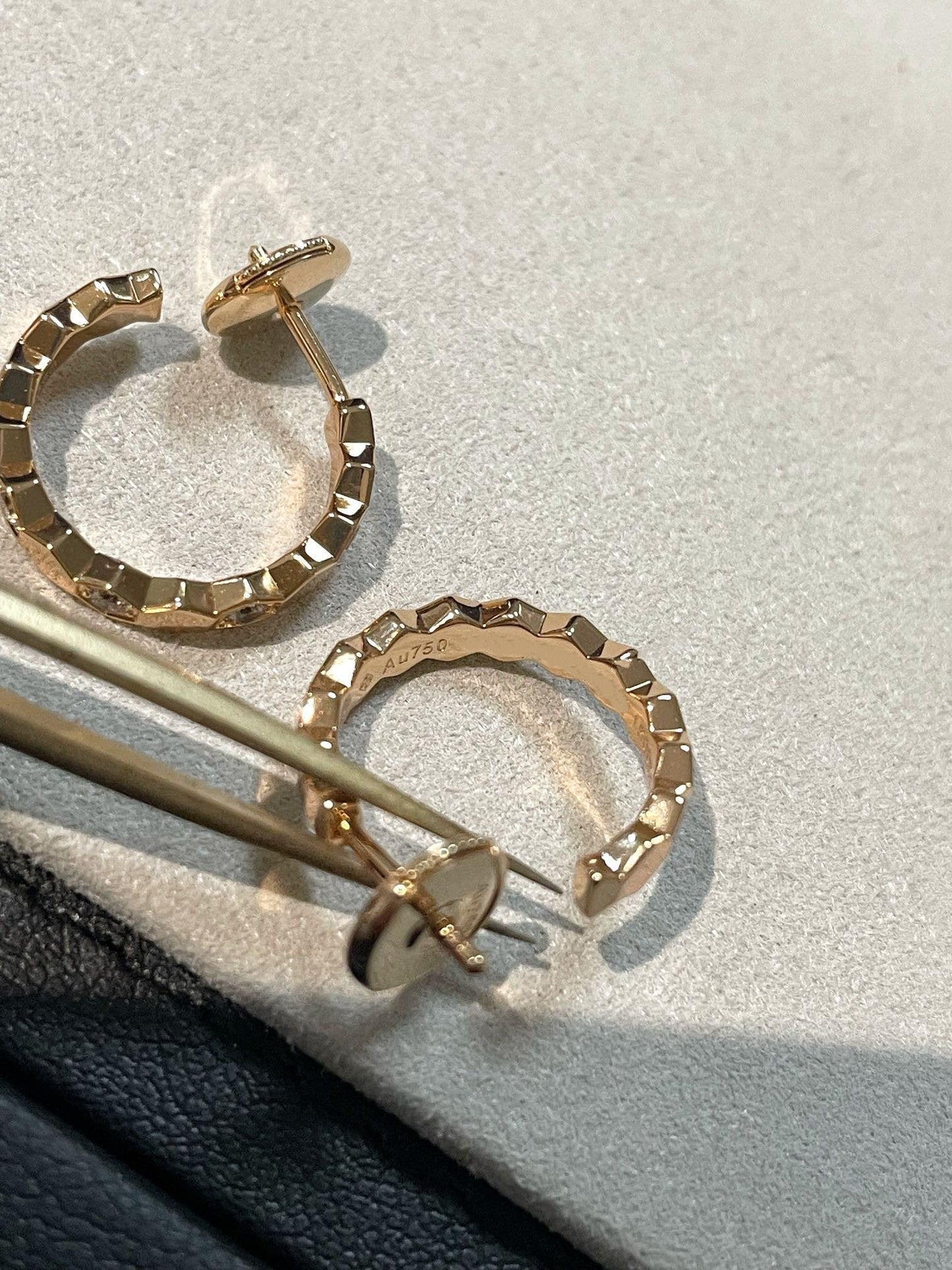Pomuse Hollow Design Four-Leaf Clover Flower Shape Ring