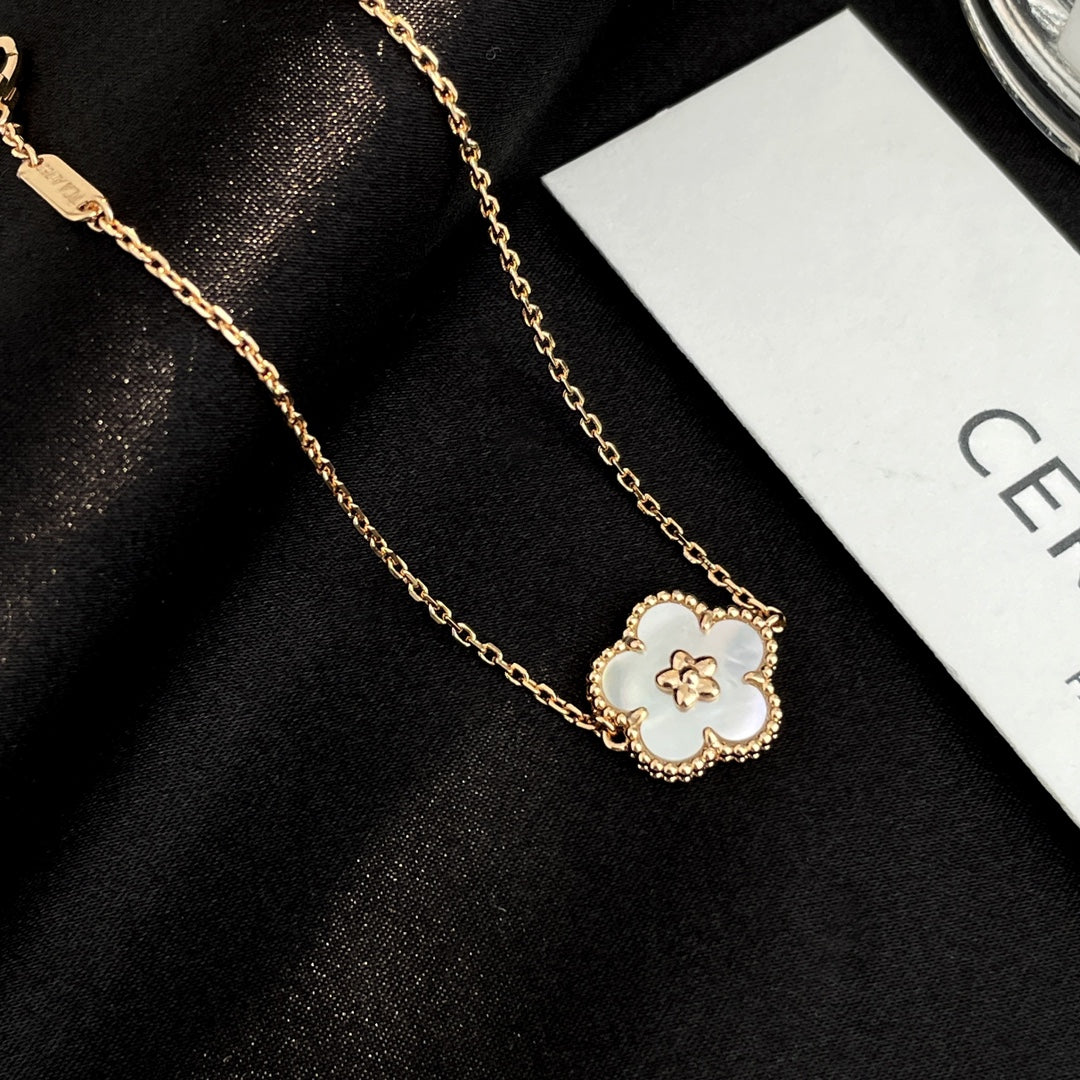 Pomuse LUCKY SPRING ROSE GOLD MOP BRACELET
